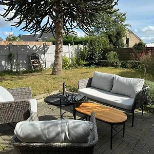 Moderne Avec Jardin Et Parking Appartement