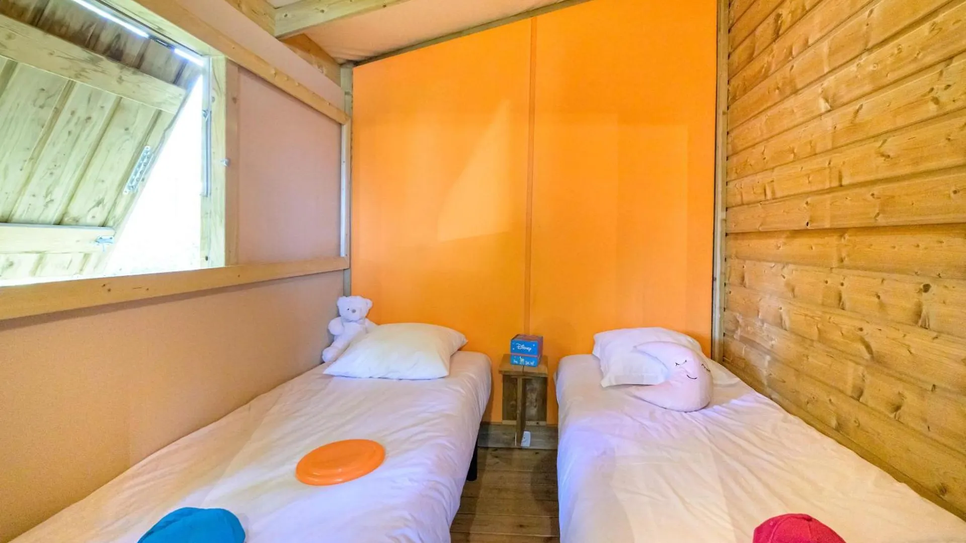 Campsite Domaine Residentiel De Plein Air Le Conleau Hotel Vannes