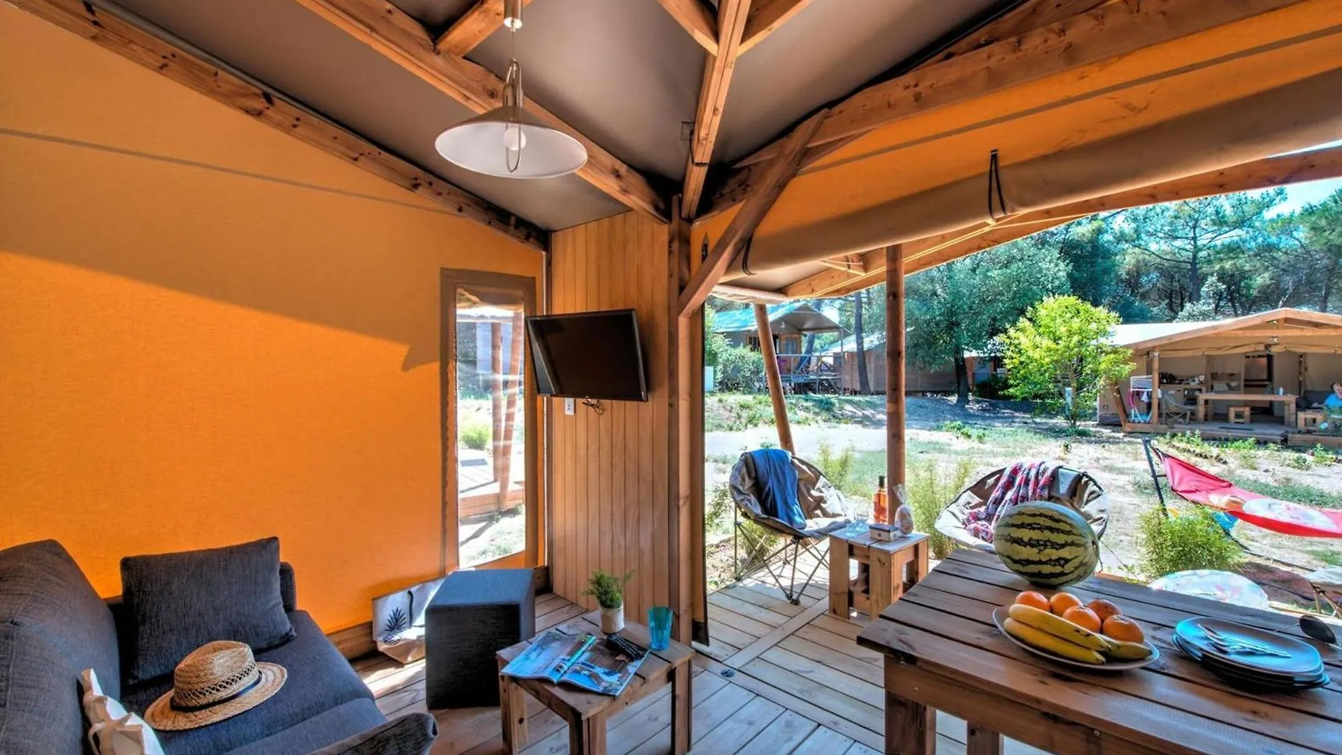Campsite Domaine Residentiel De Plein Air Le Conleau Hotel Vannes